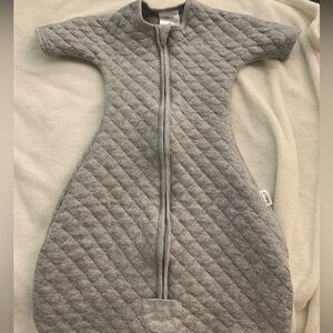 Never Worn HALO Sleep Sack Easy Transition Size Small (3-6m)